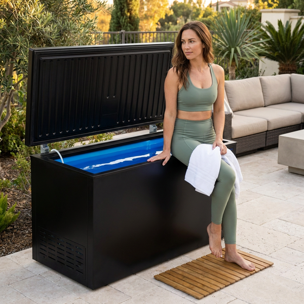 Cold Plunge Tub Engineered for Year-Round Recovery, Built-In Chiller, Ozone Sanitization, Weatherproof